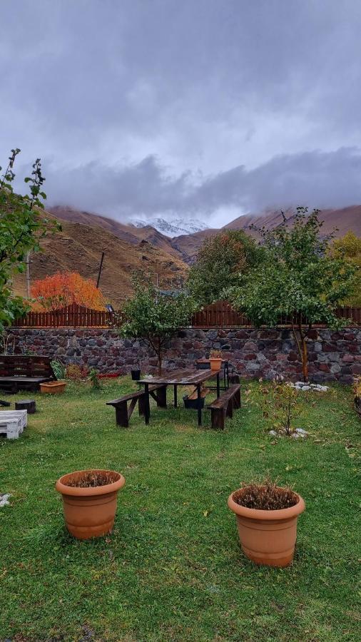 ---Allegria House--- Kazbegi Bagian luar foto