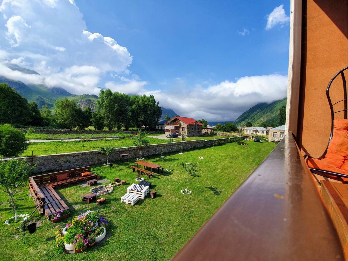 ---Allegria House--- Kazbegi Bagian luar foto